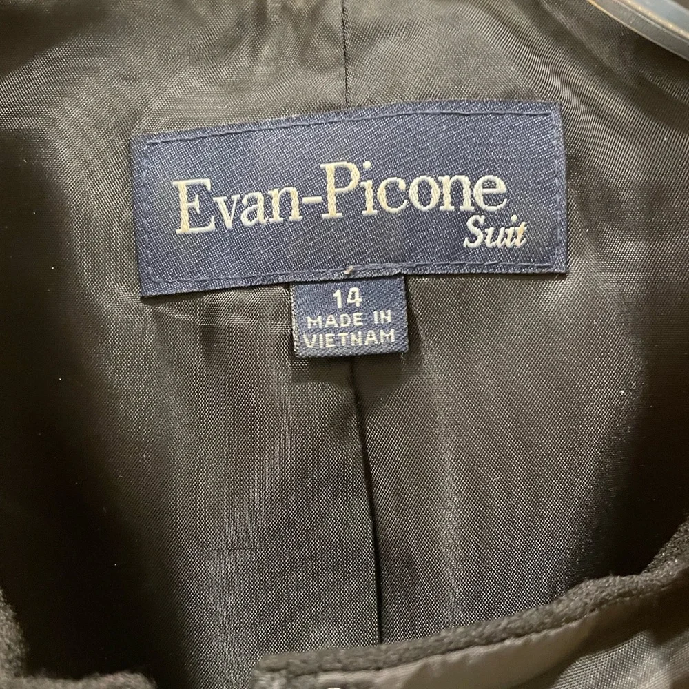 NWOT EVAN PICONE SUIT - Picture 3 of 8